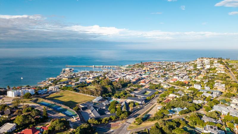 3 Bedroom Property for Sale in Mossel Bay Central Western Cape